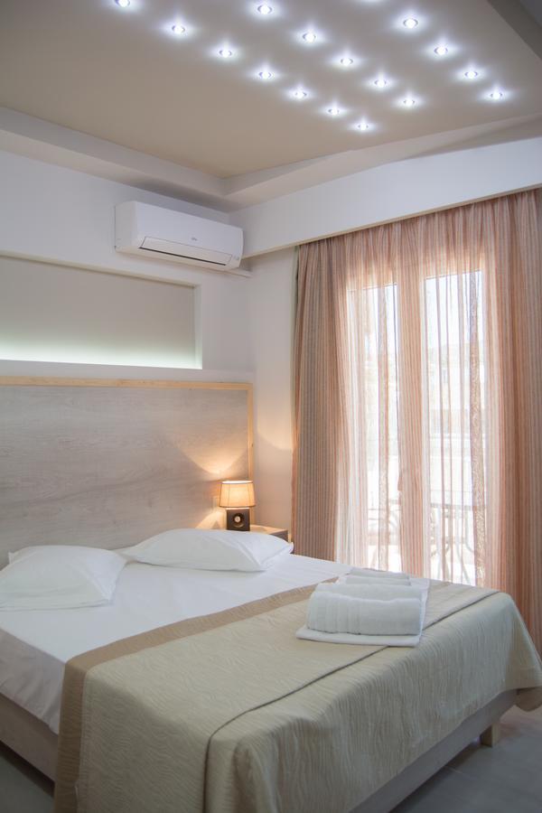Aparthotel Sirena Superior à Agia Pelagia  Extérieur photo
