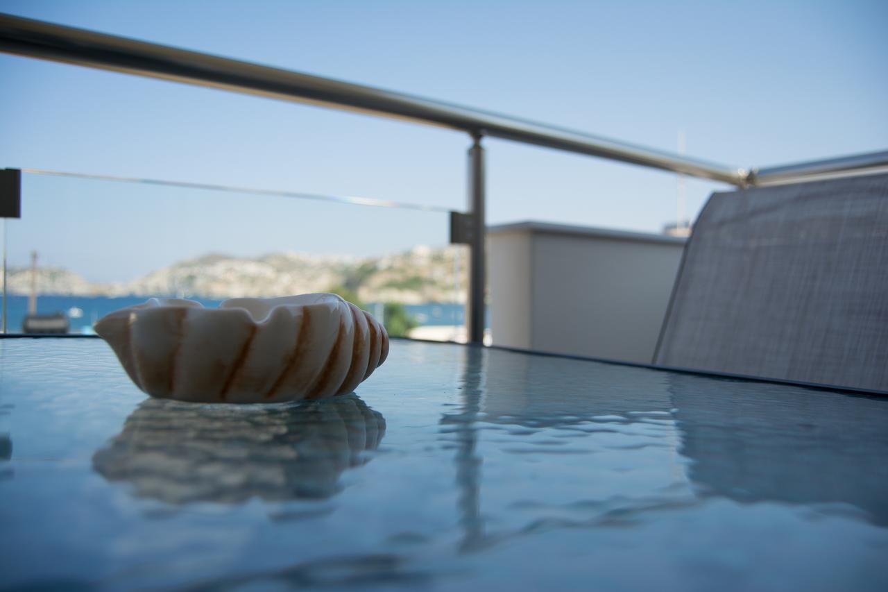 Aparthotel Sirena Superior à Agia Pelagia  Extérieur photo