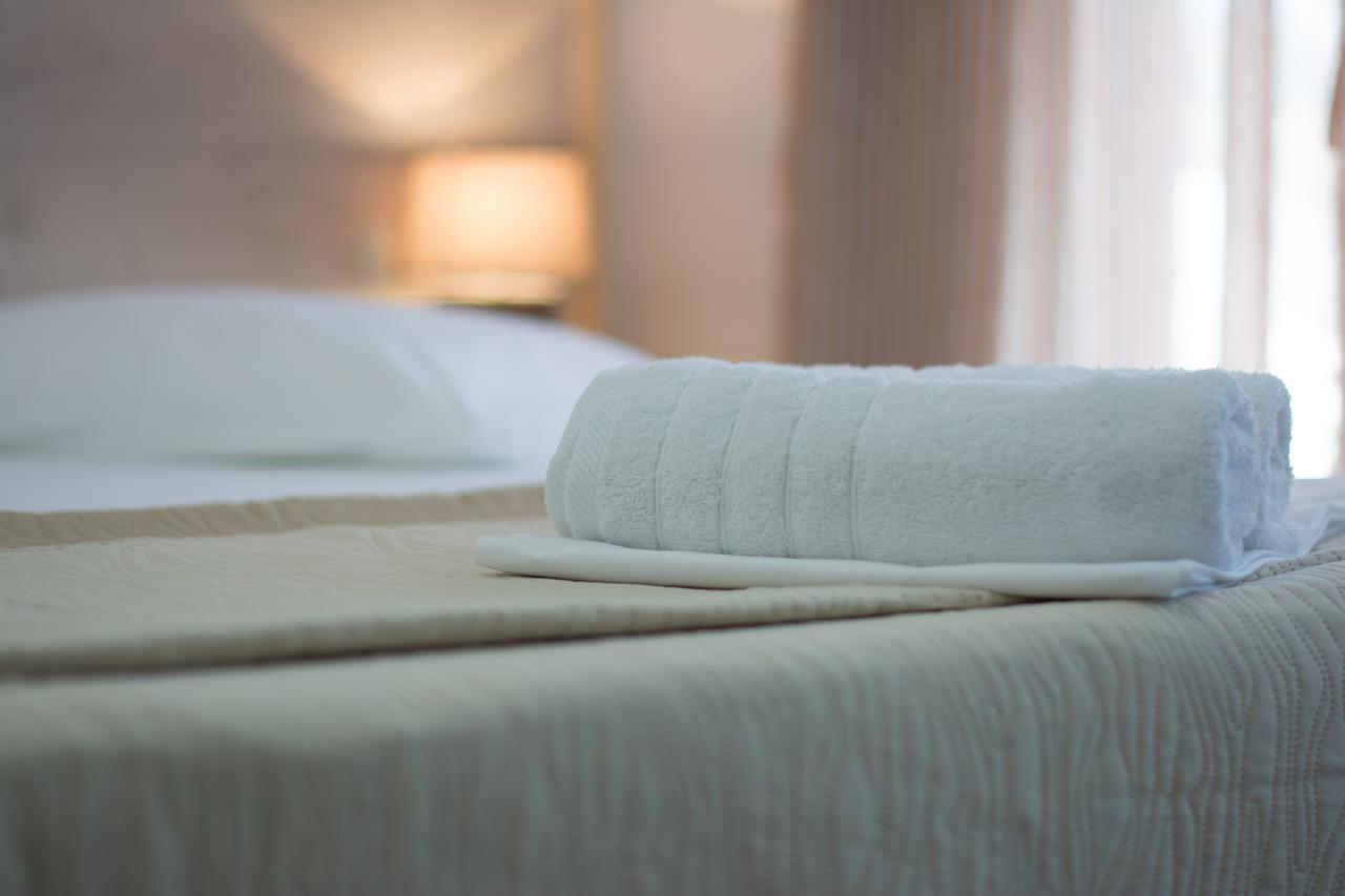 Aparthotel Sirena Superior à Agia Pelagia  Extérieur photo